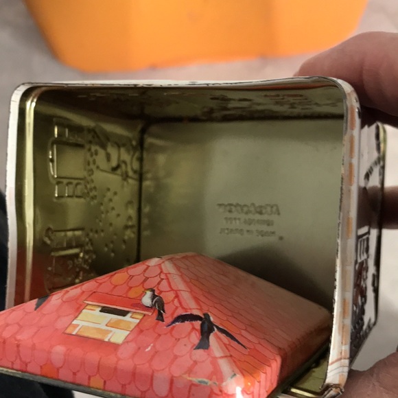 Collectible Candy Tin once Filled with Hard Candies - Picture 8 of 13